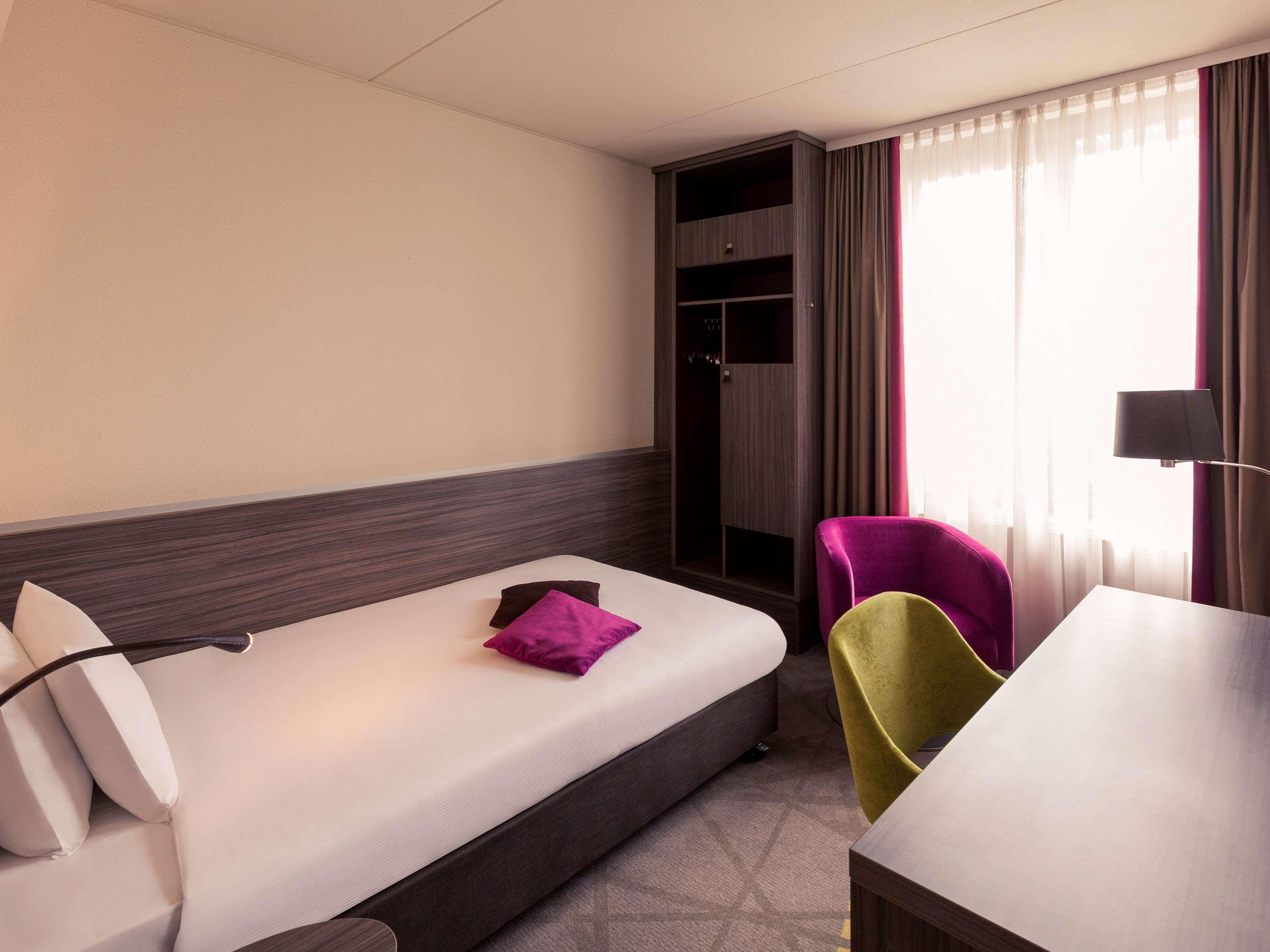 Mercure Hotel Groningen Martiniplaza Exterior photo