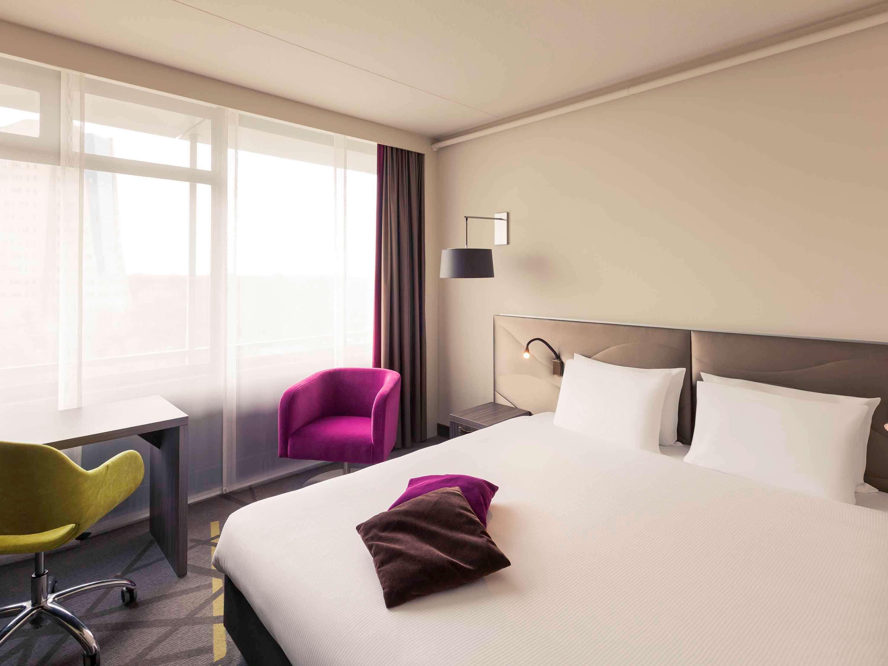 Mercure Hotel Groningen Martiniplaza Exterior photo