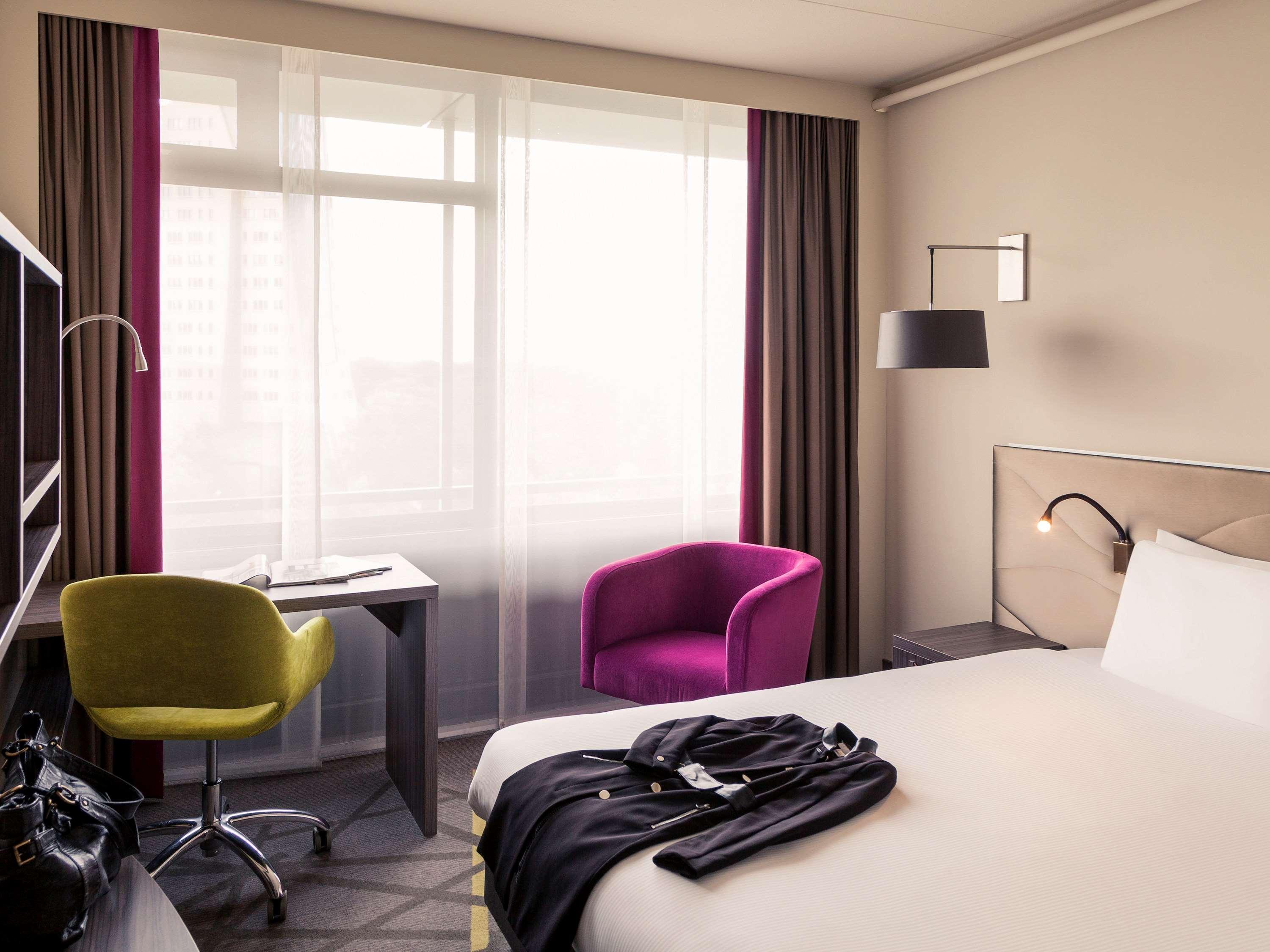 Mercure Hotel Groningen Martiniplaza Exterior photo