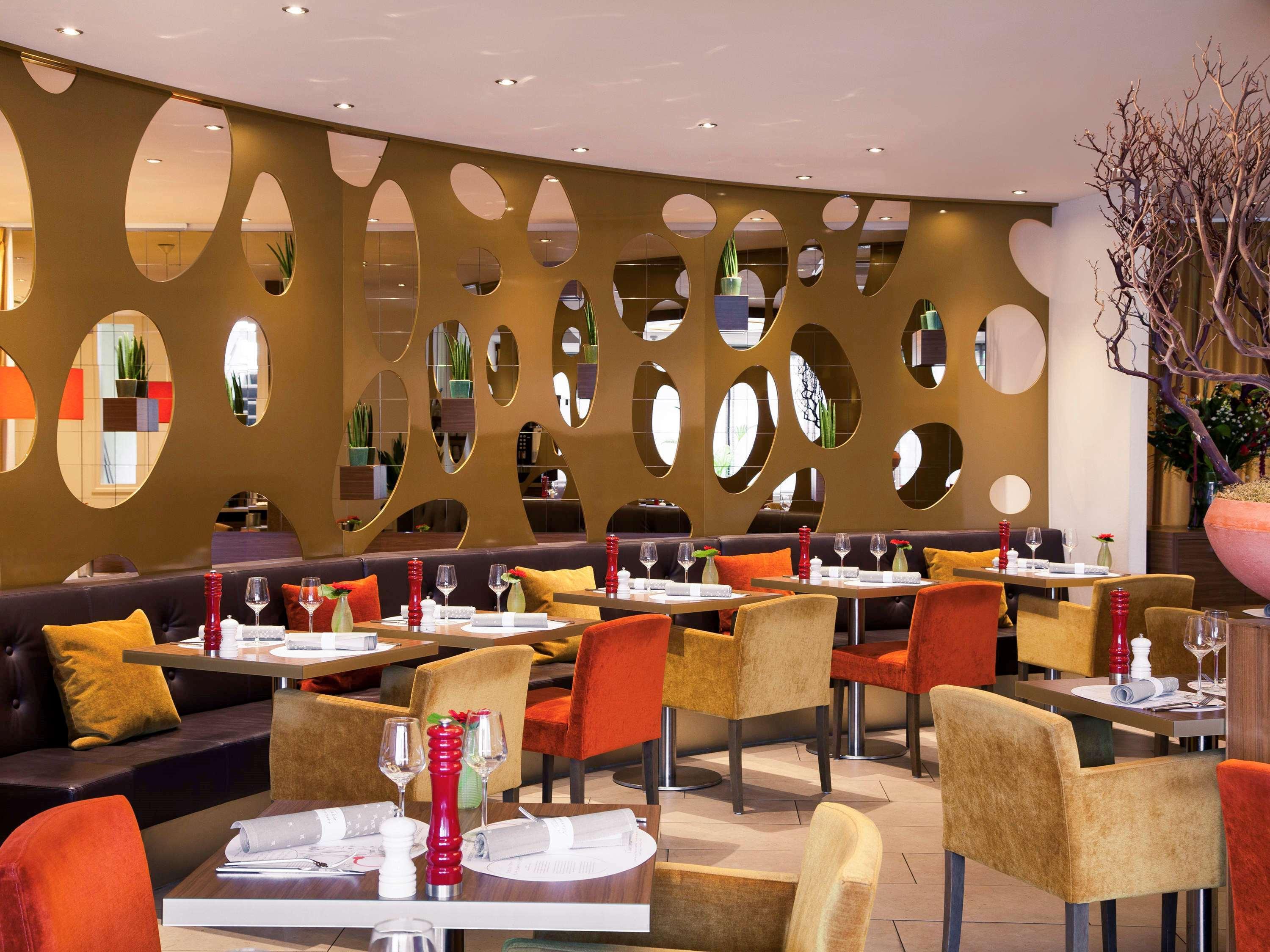 Mercure Hotel Groningen Martiniplaza Exterior photo