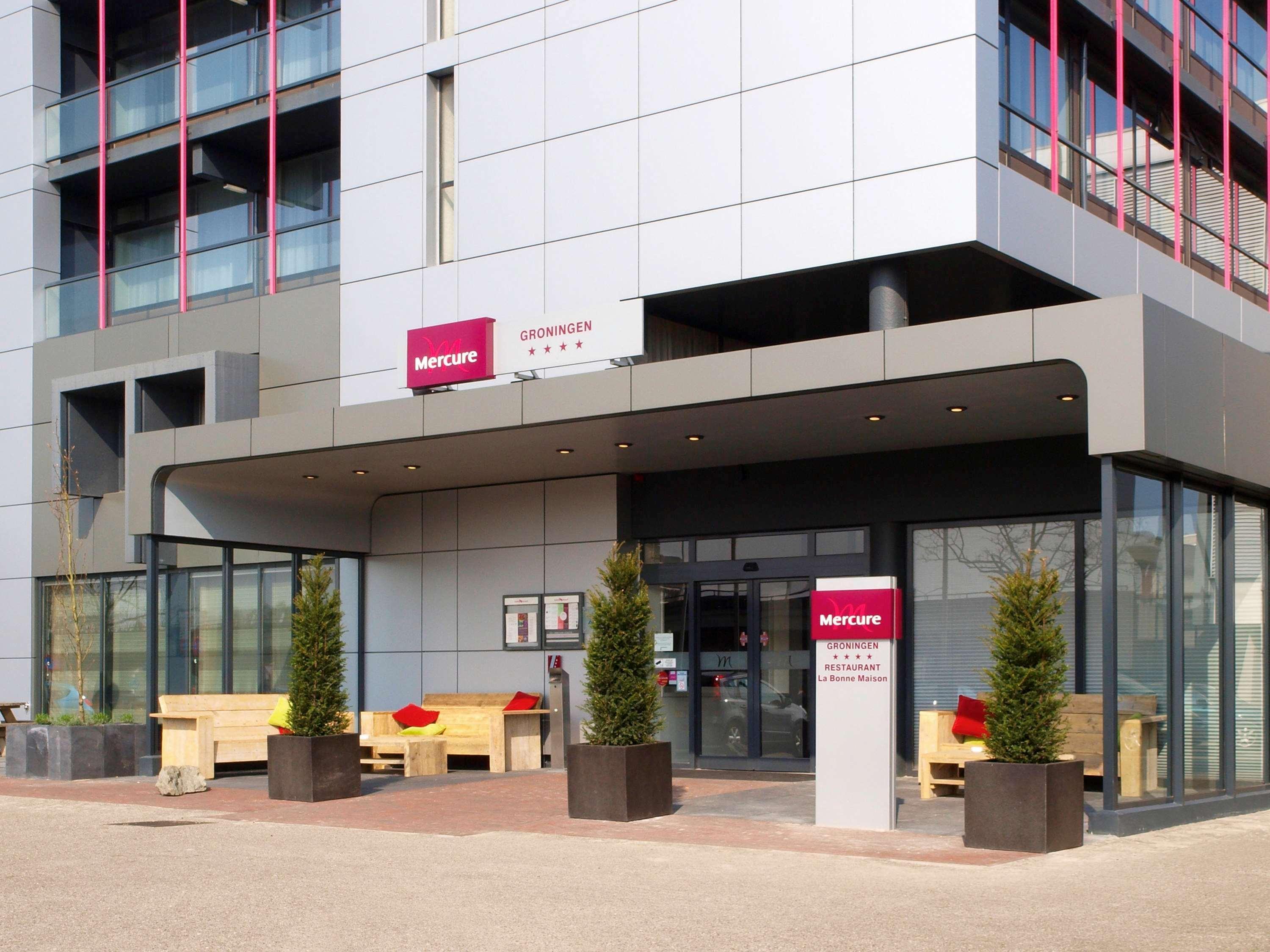 Mercure Hotel Groningen Martiniplaza Exterior photo