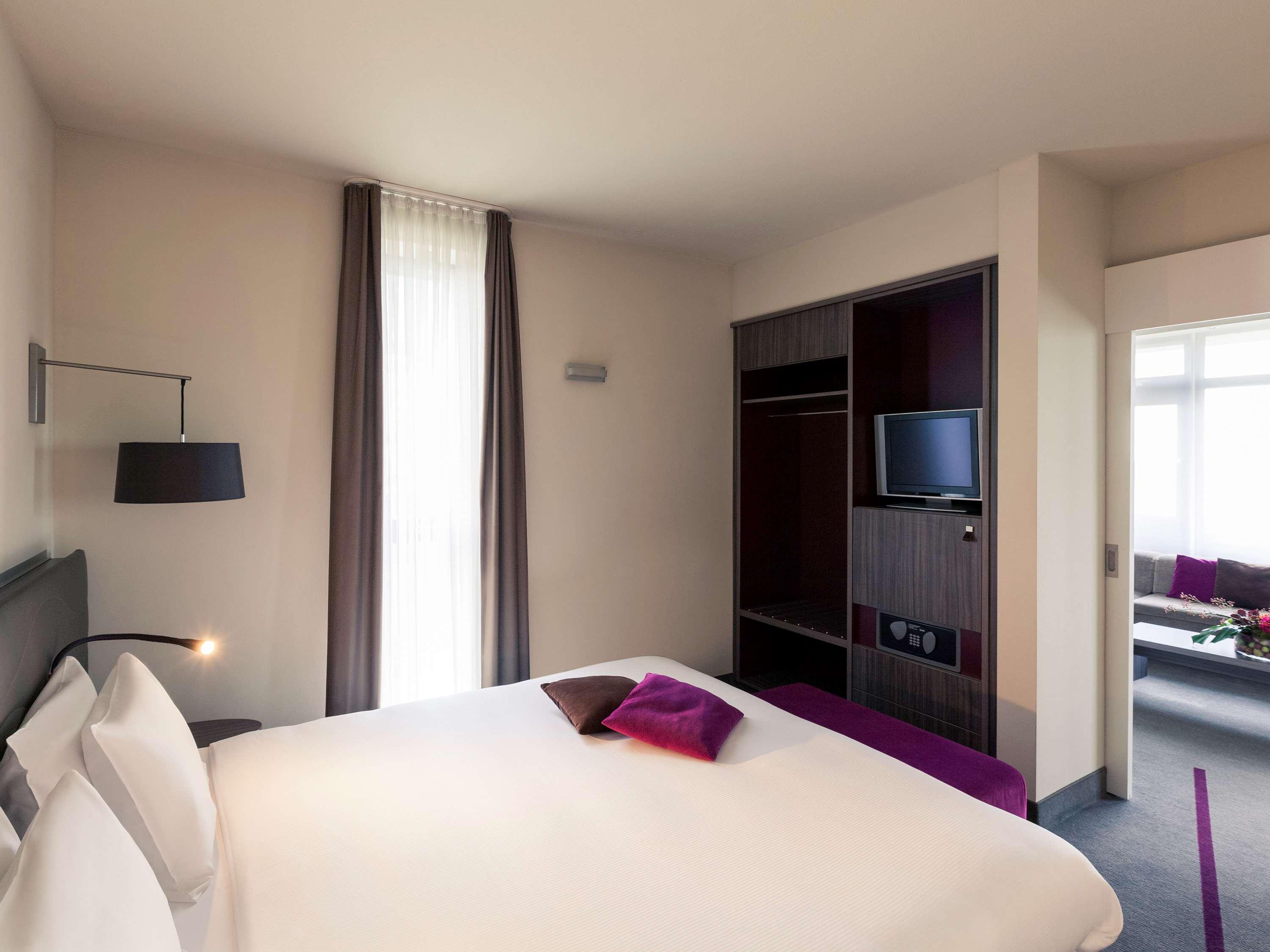 Mercure Hotel Groningen Martiniplaza Exterior photo