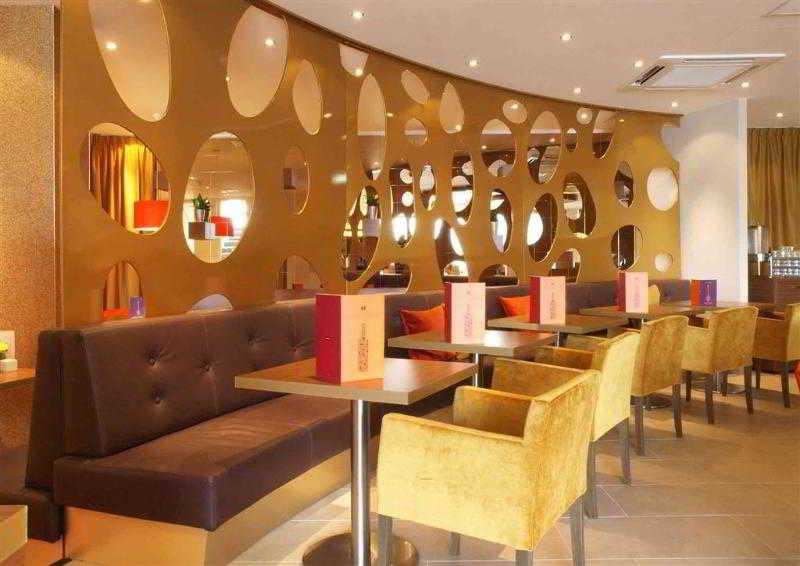 Mercure Hotel Groningen Martiniplaza Exterior photo