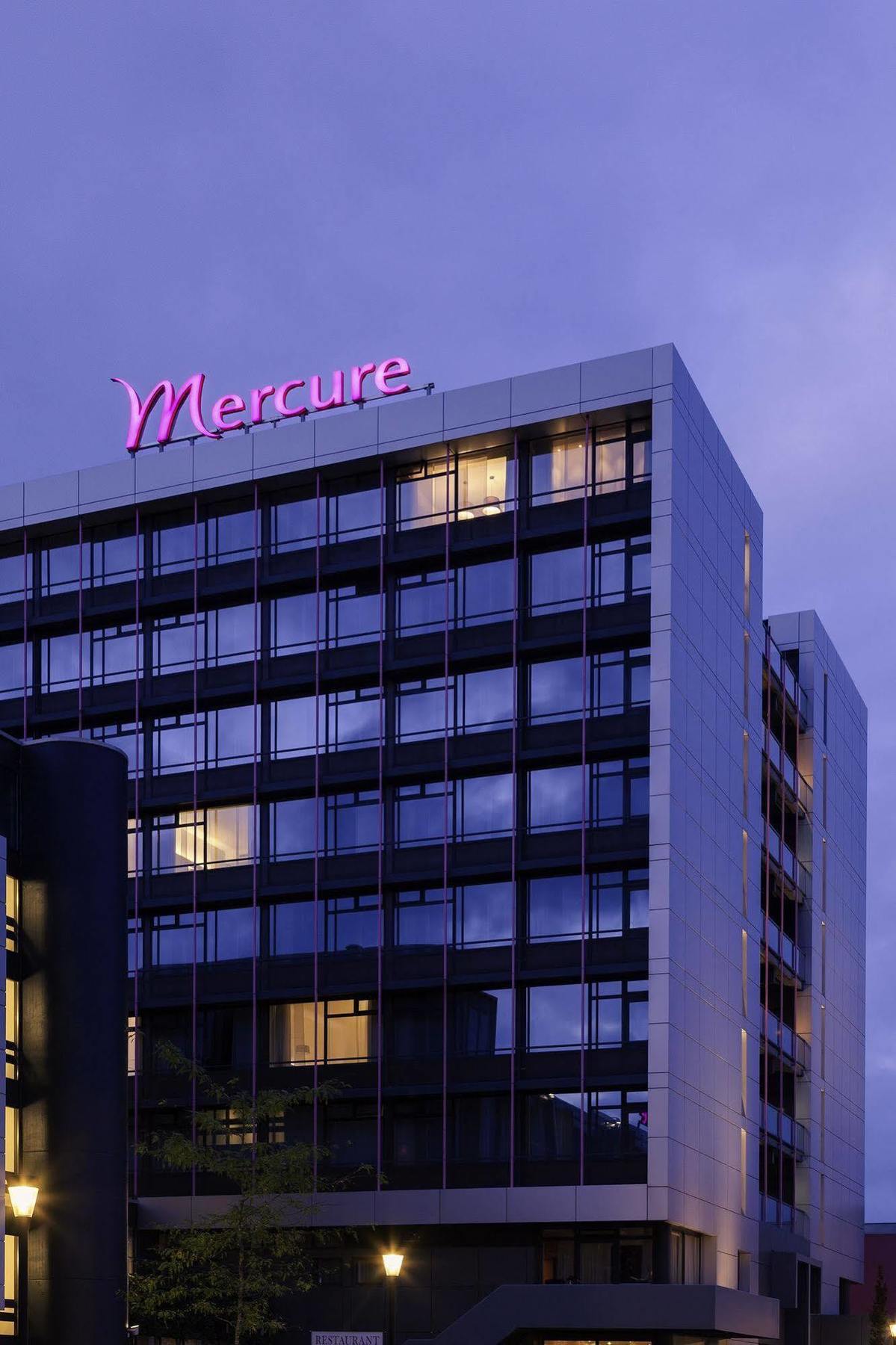 Mercure Hotel Groningen Martiniplaza Exterior photo