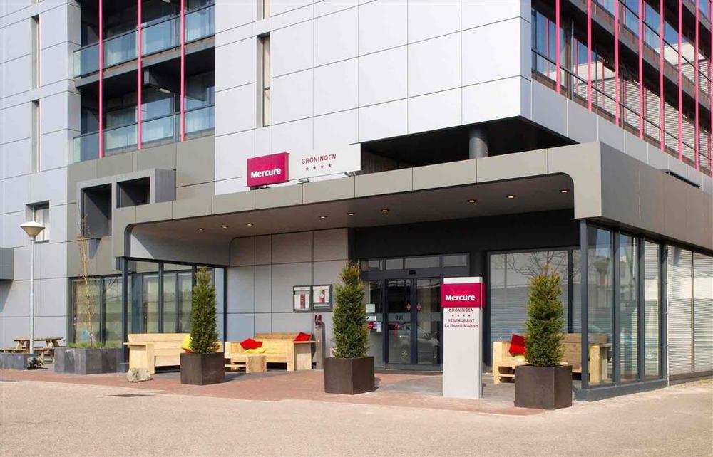 Mercure Hotel Groningen Martiniplaza Exterior photo