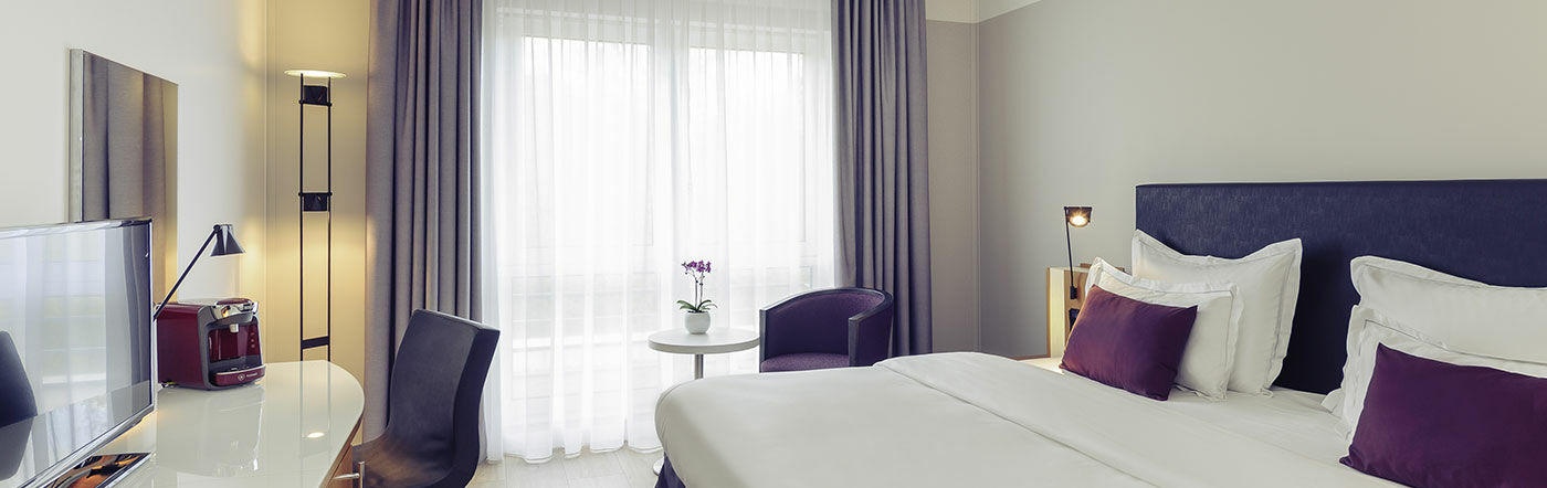 Mercure Hotel Groningen Martiniplaza Exterior photo
